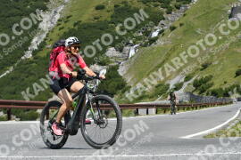 Photo #2363427 | 21-07-2022 11:05 | Passo Dello Stelvio - Waterfall curve BICYCLES