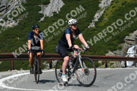 Fotó #3901198 | 15-08-2023 11:31 | Passo Dello Stelvio - Vízesés kanyar Bicajosok