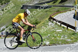 Foto #2217304 | 02-07-2022 10:29 | Passo Dello Stelvio - Waterfall Kehre BICYCLES