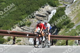 Photo #2369510 | 22-07-2022 11:19 | Passo Dello Stelvio - Waterfall curve BICYCLES