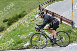 Photo #2179831 | 24-06-2022 13:19 | Passo Dello Stelvio - Waterfall curve BICYCLES