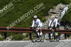 Photo #3985582 | 20-08-2023 10:50 | Passo Dello Stelvio - Waterfall curve BICYCLES