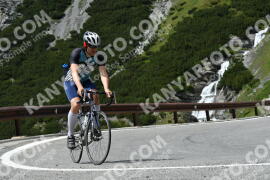 Photo #2198661 | 26-06-2022 14:29 | Passo Dello Stelvio - Waterfall curve BICYCLES