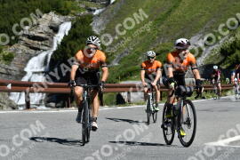 Photo #2184168 | 25-06-2022 09:55 | Passo Dello Stelvio - Waterfall curve BICYCLES