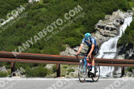 Photo #2243168 | 06-07-2022 11:21 | Passo Dello Stelvio - Waterfall curve BICYCLES