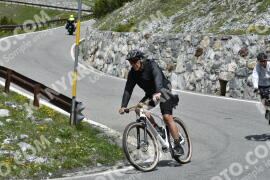Photo #3136883 | 17-06-2023 13:01 | Passo Dello Stelvio - Waterfall curve BICYCLES