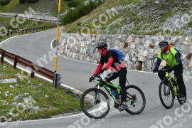 Photo #2445208 | 30-07-2022 14:23 | Passo Dello Stelvio - Waterfall curve BICYCLES