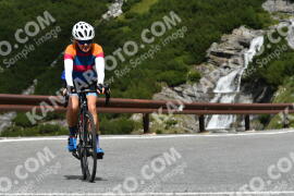 Photo #2409631 | 26-07-2022 11:03 | Passo Dello Stelvio - Waterfall curve BICYCLES