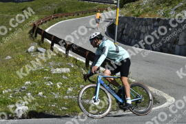 Photo #3684275 | 31-07-2023 10:40 | Passo Dello Stelvio - Waterfall curve BICYCLES