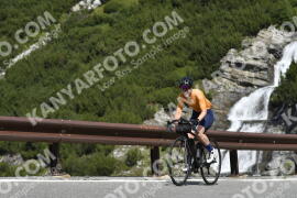 Photo #3620076 | 29-07-2023 10:56 | Passo Dello Stelvio - Waterfall curve BICYCLES