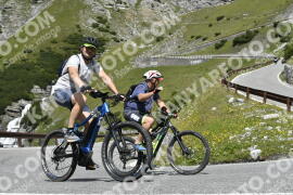 Photo #3622925 | 29-07-2023 12:27 | Passo Dello Stelvio - Waterfall curve BICYCLES