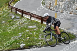 Photo #2250227 | 07-07-2022 15:18 | Passo Dello Stelvio - Waterfall curve BICYCLES