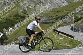 Photo #3618564 | 29-07-2023 10:32 | Passo Dello Stelvio - Waterfall curve BICYCLES