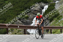 Photo #2180108 | 24-06-2022 14:55 | Passo Dello Stelvio - Waterfall curve BICYCLES