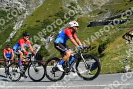Photo #3970821 | 19-08-2023 09:53 | Passo Dello Stelvio - Waterfall curve BICYCLES
