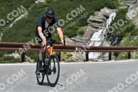 Photo #2399182 | 25-07-2022 11:20 | Passo Dello Stelvio - Waterfall curve BICYCLES