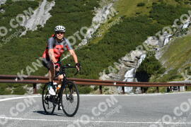 Photo #2666730 | 16-08-2022 10:08 | Passo Dello Stelvio - Waterfall curve BICYCLES