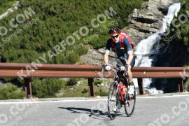 Photo #2183476 | 25-06-2022 09:27 | Passo Dello Stelvio - Waterfall curve BICYCLES