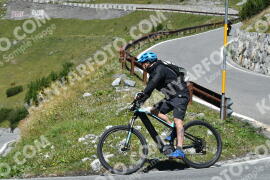 Photo #2713427 | 22-08-2022 12:50 | Passo Dello Stelvio - Waterfall curve BICYCLES