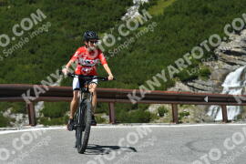 Foto #2515447 | 05-08-2022 12:16 | Passo Dello Stelvio - Waterfall Kehre BICYCLES