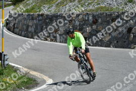 Photo #2137441 | 17-06-2022 11:40 | Passo Dello Stelvio - Waterfall curve BICYCLES