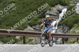 Foto #3793208 | 10-08-2023 11:17 | Passo Dello Stelvio - Waterfall Kehre BICYCLES