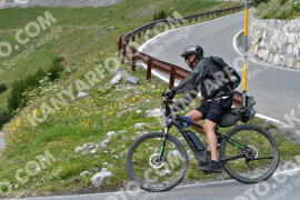 Photo #2365875 | 21-07-2022 14:03 | Passo Dello Stelvio - Waterfall curve BICYCLES