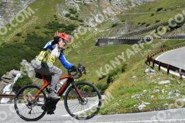 Photo #2416493 | 27-07-2022 10:44 | Passo Dello Stelvio - Waterfall curve BICYCLES