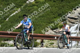 Photo #2336068 | 17-07-2022 11:11 | Passo Dello Stelvio - Waterfall curve BICYCLES