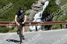 Photo #2184485 | 25-06-2022 10:02 | Passo Dello Stelvio - Waterfall curve BICYCLES