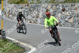 Fotó #2629089 | 13-08-2022 13:08 | Passo Dello Stelvio - Vízesés kanyar Bicajosok