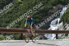 Photo #2131345 | 16-06-2022 17:00 | Passo Dello Stelvio - Waterfall curve BICYCLES