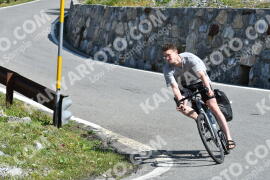 Photo #2398267 | 25-07-2022 10:31 | Passo Dello Stelvio - Waterfall curve BICYCLES