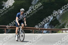 Photo #2370475 | 22-07-2022 12:30 | Passo Dello Stelvio - Waterfall curve BICYCLES