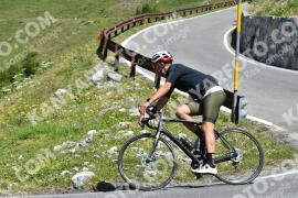Photo #2352961 | 19-07-2022 11:26 | Passo Dello Stelvio - Waterfall curve BICYCLES