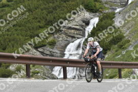 Photo #3362412 | 06-07-2023 10:54 | Passo Dello Stelvio - Waterfall curve BICYCLES