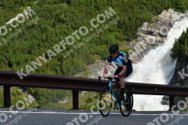 Photo #3933307 | 18-08-2023 09:37 | Passo Dello Stelvio - Waterfall curve BICYCLES
