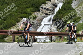 Photo #2218389 | 02-07-2022 11:44 | Passo Dello Stelvio - Waterfall curve BICYCLES