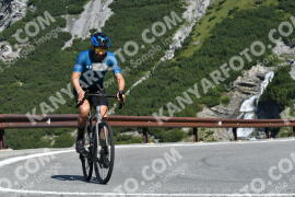 Photo #2397819 | 25-07-2022 10:02 | Passo Dello Stelvio - Waterfall curve BICYCLES