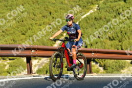 Photo #4003408 | 21-08-2023 09:47 | Passo Dello Stelvio - Waterfall curve BICYCLES