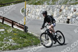 Foto #3242978 | 26-06-2023 15:24 | Passo Dello Stelvio - Waterfall Kehre BICYCLES