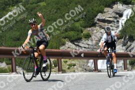 Foto #2378009 | 24-07-2022 12:34 | Passo Dello Stelvio - Waterfall Kehre BICYCLES