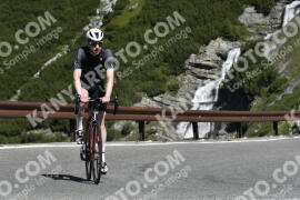 Photo #3535698 | 18-07-2023 10:14 | Passo Dello Stelvio - Waterfall curve BICYCLES
