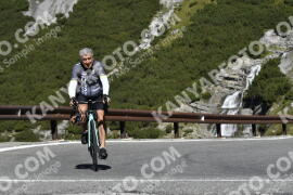 Fotó #2727465 | 24-08-2022 10:43 | Passo Dello Stelvio - Vízesés kanyar Bicajosok