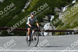 Photo #4039528 | 23-08-2023 14:26 | Passo Dello Stelvio - Waterfall curve BICYCLES