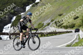 Photo #2084875 | 04-06-2022 16:08 | Passo Dello Stelvio - Waterfall curve BICYCLES