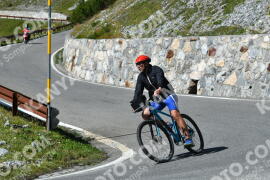 Photo #2713156 | 22-08-2022 15:37 | Passo Dello Stelvio - Waterfall curve BICYCLES