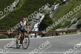 Photo #3535586 | 18-07-2023 09:49 | Passo Dello Stelvio - Waterfall curve BICYCLES