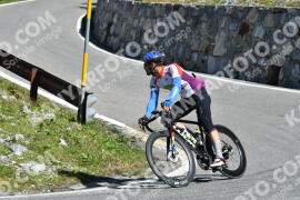 Photo #2605496 | 12-08-2022 10:59 | Passo Dello Stelvio - Waterfall curve BICYCLES