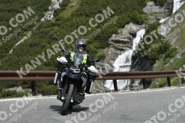 Photo #3253429 | 27-06-2023 10:31 | Passo Dello Stelvio - Waterfall curve